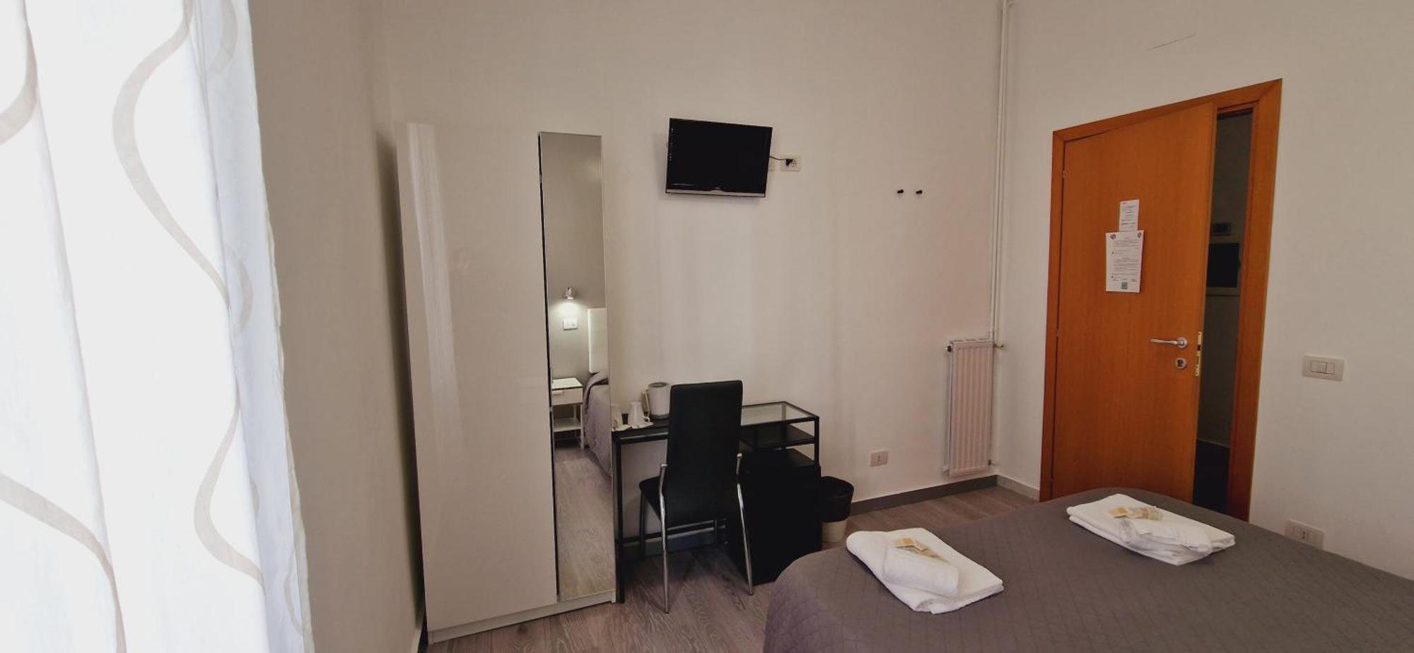 Oasi Guest House Рим Экстерьер фото
